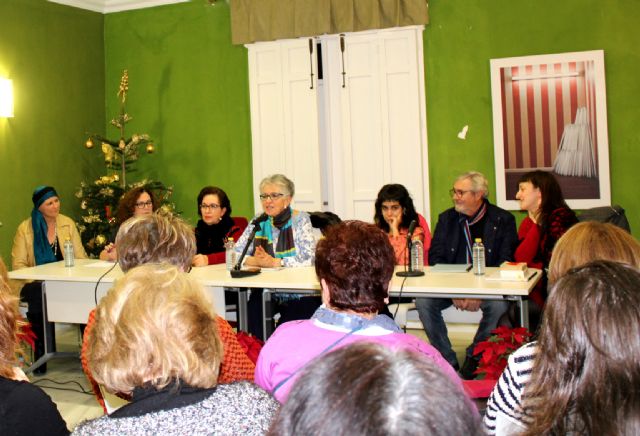 La asociación Llamaradas organiza un recital de poesía en Puerto Lumbreras