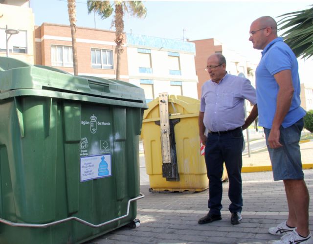 Puerto Lumbreras lanza una campaña de concienciación sobre el uso y los horarios de los contenedores de basura