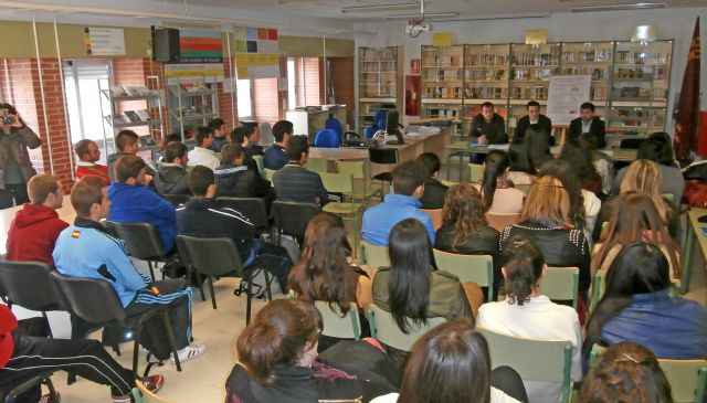 El Ayuntamiento organiza charlas de motivación empresarial para alumnos del IES Rambla de Nogalte