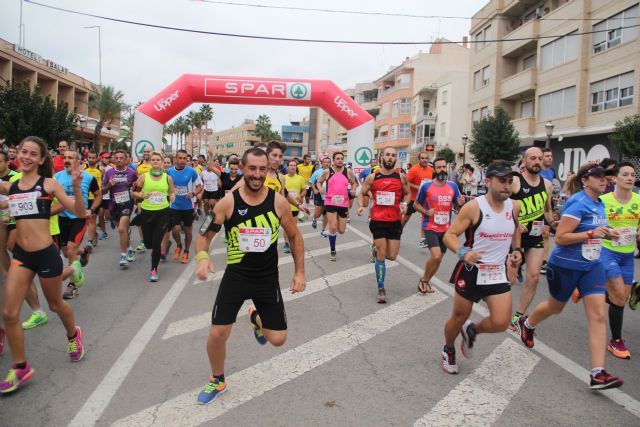 Cerca de 400 atletas participan en la III Media Maratón y 7K Villa de Puerto Lumbreras