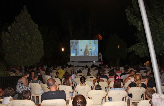 Más de 1.000 personas han disfrutado del cine de verano en los parques de Puerto Lumbreras