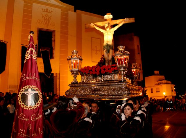 Emotiva Procesión del Silencio con el Stmo. Cristo de la Fe en la noche de Jueves Santo