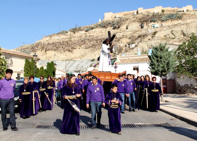 Puerto Lumbreras celebra el Vía Crucis por el casco antiguo y hasta el entorno del Castillo de Nogalte