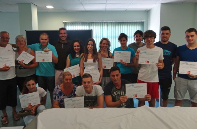 Jóvenes lumbrerenses se forman en 'Técnicas de Masaje' a través del Espacio Joven