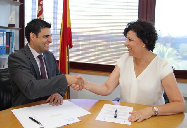 El Ayuntamiento y el SEF promoverán la realización de prácticas no laborales de jóvenes desempleados