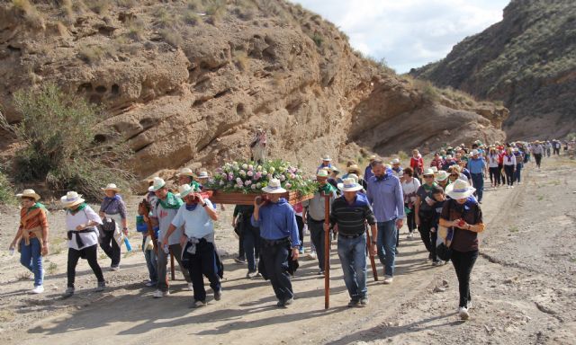 Más 800 personas se sumaron a la Romería en honor a la Virgen del Carmen benéfica para la Asociación ALDEA