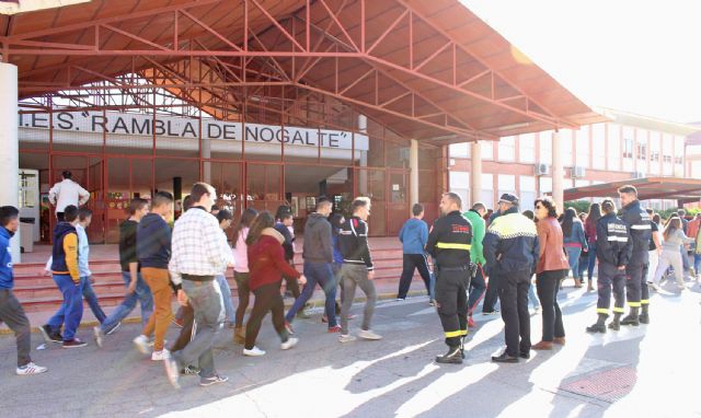 Simulan incendios en los centros educativos de Puerto Lumbreras