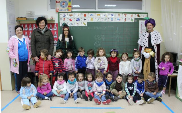 El Cartero Real llega a los Centros de Educación Infantil y Primaria de Puerto Lumbreras. Navidad 2014