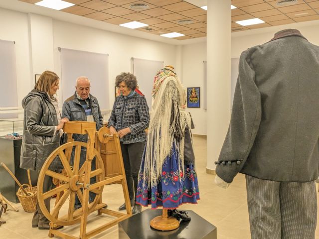 El grupo Coros y Danzas 'Virgen del Rosario' llevará a cabo un proyecto de musealización en su sede