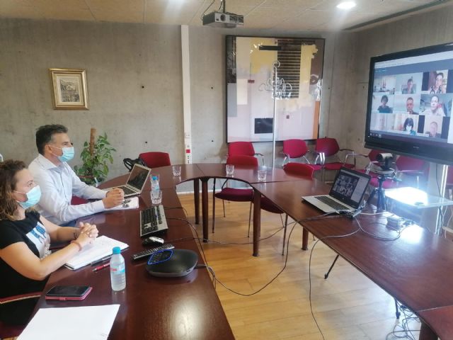 El Ayuntamiento de Puerto Lumbreras trata con la Consejería de Educación y AMPA´s del municipio el inicio del curso escolar