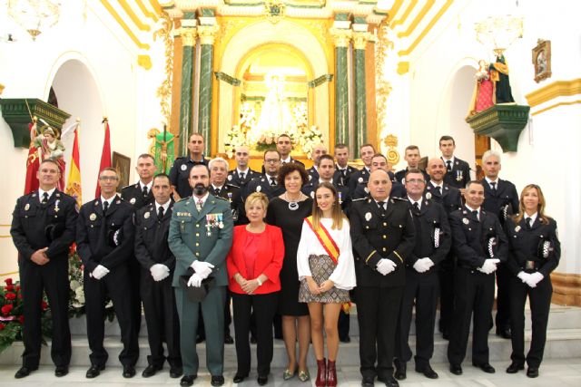 La Policía Local celebra el día de sus patronos con la entrega de medallas