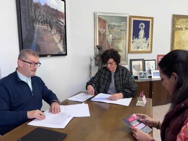 El Ayuntamiento de Puerto Lumbreras y la Agrupación Astronómica de Murcia renuevan su convenio de colaboración para seguir promocionando el Observatorio Astronómico del Cabezo de la Jara