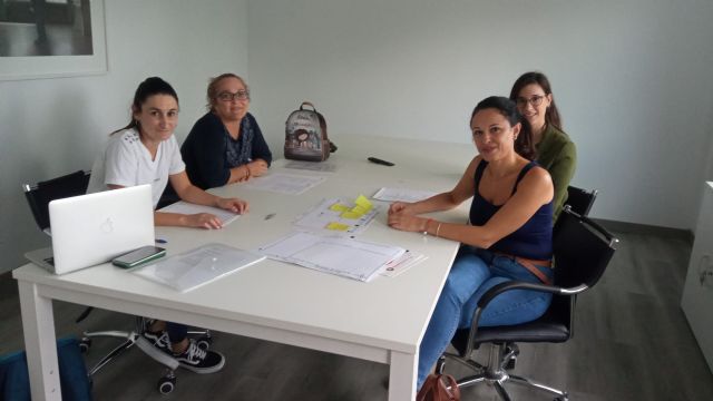 La Asociación Guadalentín Emprende ofrece asesoramiento a todos aquellos que quieran obtener una plaza en el Vivero de Empresas Culturales y Creativas 'Ceilum' de Puerto Lumbreras