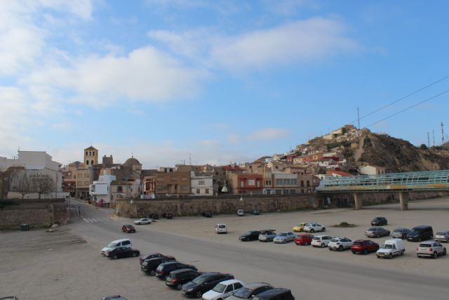 Puerto Lumbreras registra un descenso del número de desempleados en el comercio y el sector servicios durante el mes de junio
