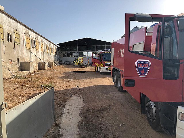 Incendio de una granja porcina en Puerto lumbreras