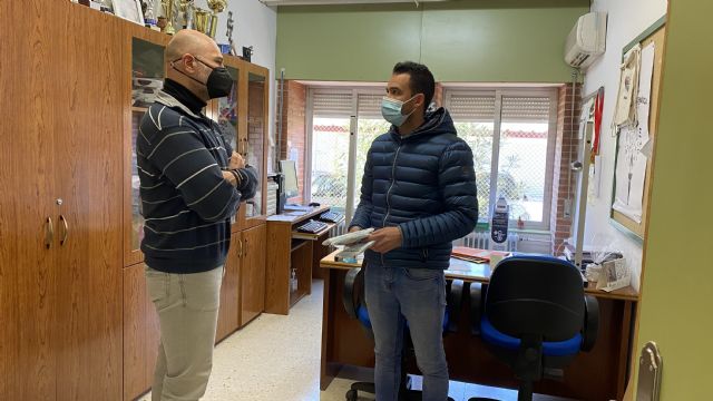 El Ayuntamiento reparte más de 22.000 mascarillas quirúrgicas para los alumnos de los centros de Primaria y Secundaria de Puerto Lumbreras