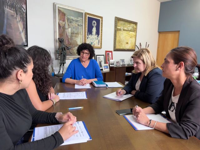El Ayuntamiento de Puerto Lumbreras incorpora a dos jóvenes del Programa Primera Experiencia Profesional en las Administraciones Públicas