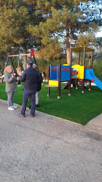 Finalizan las obras de reparación y mejora del parque infantil de Góñar en Puerto Lumbreras