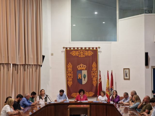 El Pleno Extraordinario del Ayuntamiento de Puerto Lumbreras realiza el sorteo de selección de las mesas electorales para las Elecciones Europeas