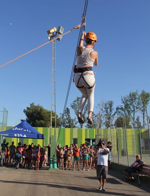 Cerca de medio millar de personas conmemoran el Día Internacional de la Juventud en Puerto Lumbreras