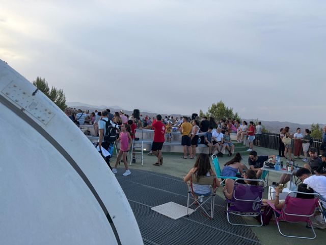 El Observatorio Astronómico del Cabezo de la Jara se llena de gente para disfrutar del Eclipse Solar y la tradicional 'Lluvia de Estrellas' del 12 de agosto
