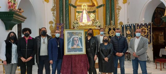 La imagen de María Santísima de la Esperanza protagoniza el cartel de la Semana Santa de Puerto Lumbreras