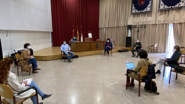 Ayuntamiento y Consejería de Salud trabajan en la intervención sociocomunitaria con diferentes colectivos para frenar la expansión de la COVID-19 en Puerto Lumbreras