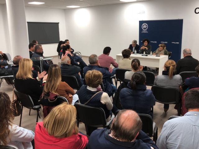 La Junta Directiva del Partido Popular de Puerto Lumbreras se reúne para analizar la actualidad del municipio