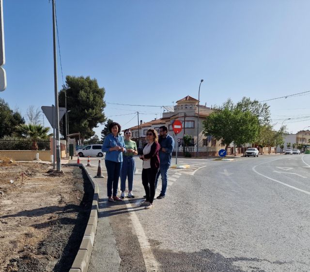 Avanzan los trabajos de mejora de la seguridad vial en la carretera D-16, de la pedanía de La Estación – El Esparragal
