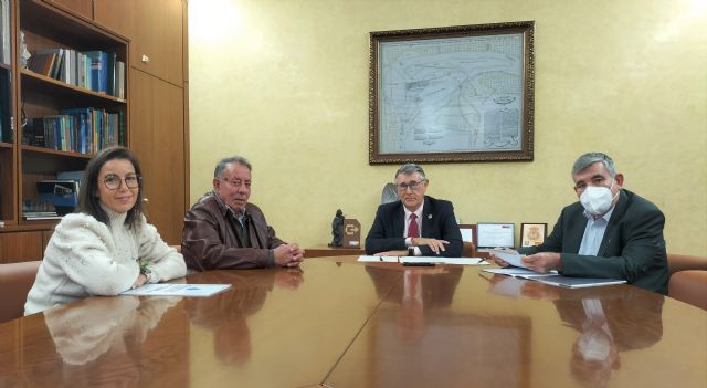 Urrea mantiene una reunión de trabajo con la Comunidad de Regantes de Puerto Lumbreras