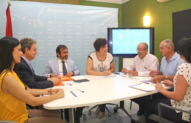 La Alcaldesa de Puerto Lumbreras y el Consejero de Fomento e Infraestructuras acuerdan nuevas actuaciones para el municipio