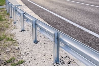 El PSOE pedirá en el próximo pleno la protección de los guardarraíles del municipio