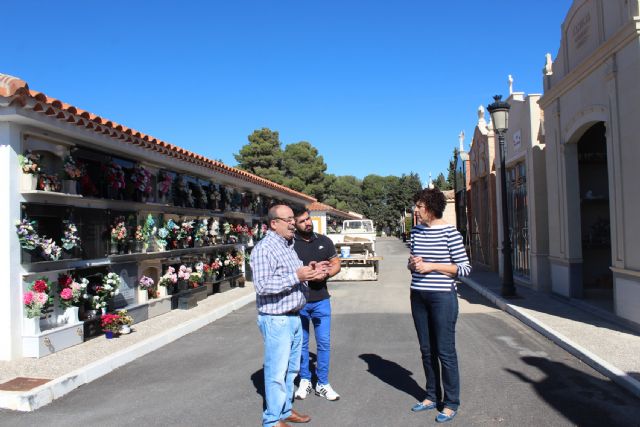 El Ayuntamiento de Puerto Lumbreras prepara el Cementerio para el Día de Todos los Santos