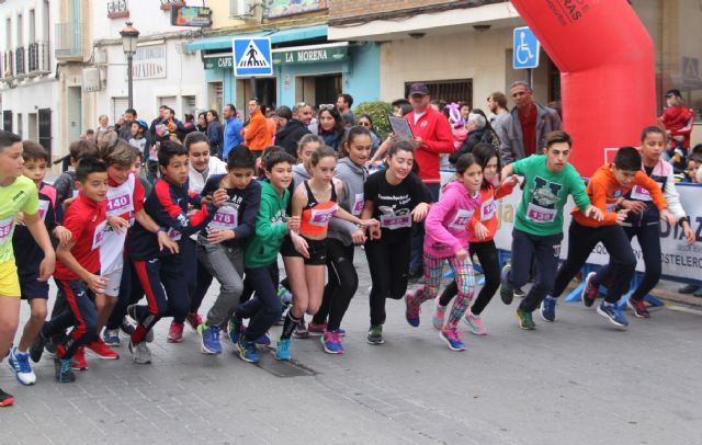 Los niños despiden el año con campanadas infantiles y la carrera San Silvestre