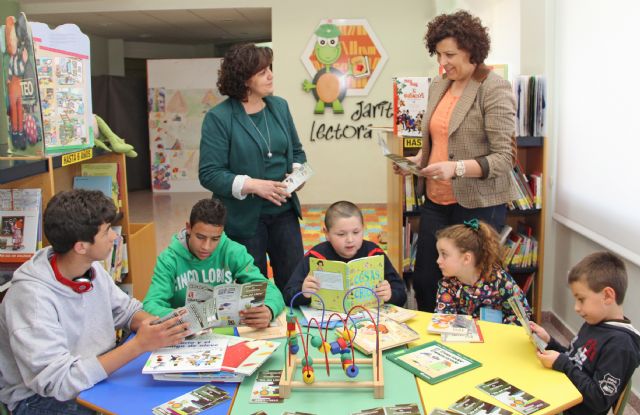 La Biblioteca Municipal de Puerto Lumbreras recibe el premio María Moliner en el Concurso de Proyectos de Animación a la Lectura