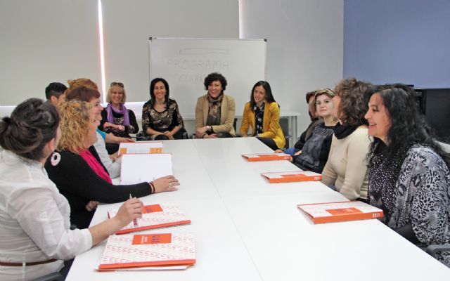 Puerto Lumbreras se convierte en uno de los 8 municipios de España que potencia la inserción laboral de la mujer a través del Programa CLARA