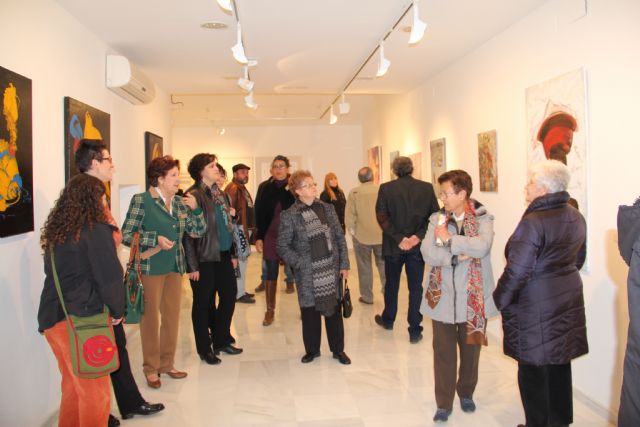El centro de la Mujer muestra una exposición artística colectiva creada por mujeres de Puerto Lumbreras para conmemorar el Día de la Mujer Trabajadora