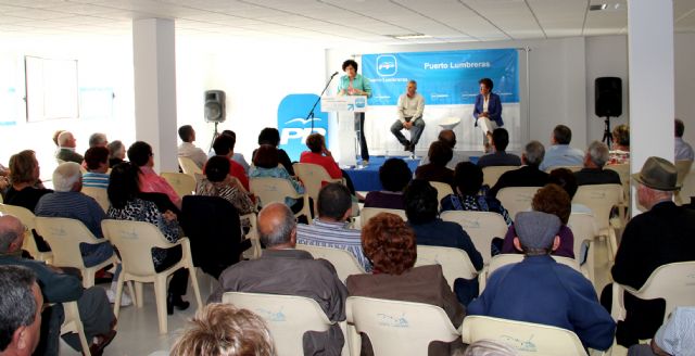 El Partido Popular de Puerto Lumbreras celebra un acto sectorial con personas mayores en el Centro de la 3ª Edad Vicente Ruiz Llamas