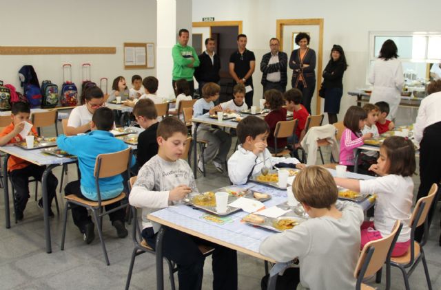 Comienza el servicio de comedor en todos los colegios y guarderías de Puerto Lumbreras con asesoramiento nutricional este curso 2014/15