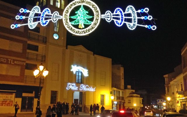 Las luces navideñas iluminan el centro de Puerto Lumbreras con iluminación led, para favorecer el ahorro energético