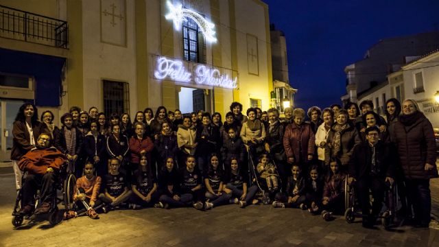 Más de 200 mujeres de Puerto Lumbreras protagonizan el vídeo navideño del Ayuntamiento de Puerto Lumbreras 2014