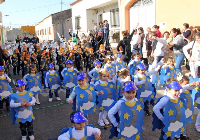 Los colegios de Puerto Lumbreras celebran el Carnaval 2015
