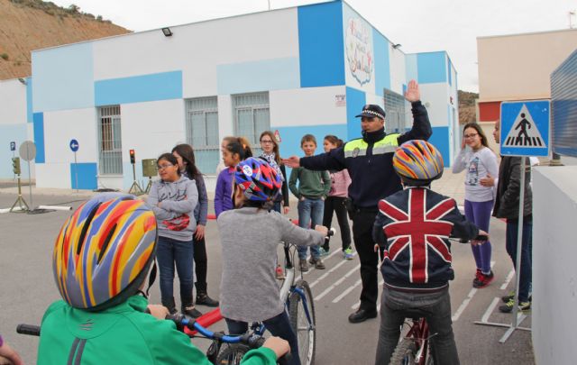 Jornadas de Seguridad Vial en los Centros Escolares de Puerto Lumbreras.