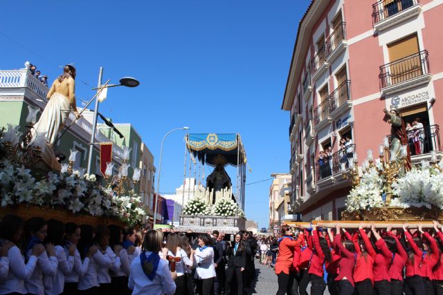 Puerto Lumbreras culmina su Semana Santa con la procesión del Encuentro 2015