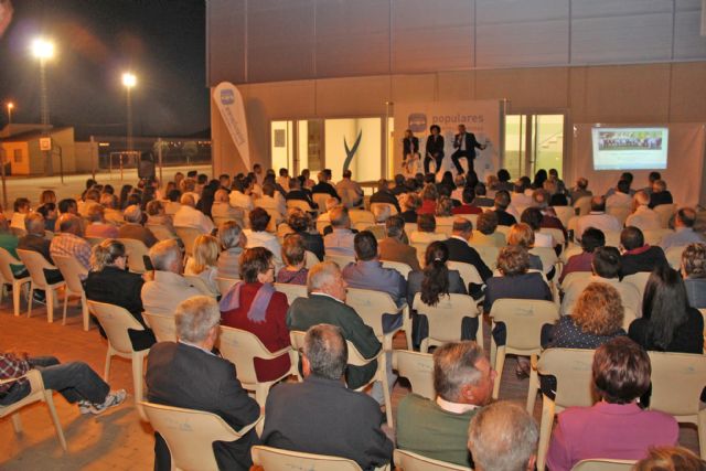 El Partido Popular celebra un gran mitin en La Estación-Esparragal junto a cerca 300 vecinos