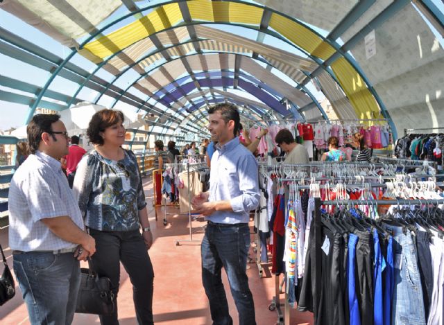 ASEPLU y el Ayuntamiento organizan el Mercadillo 'Comercio Lumbrerense' para fomentar la actividad de los comercios locales