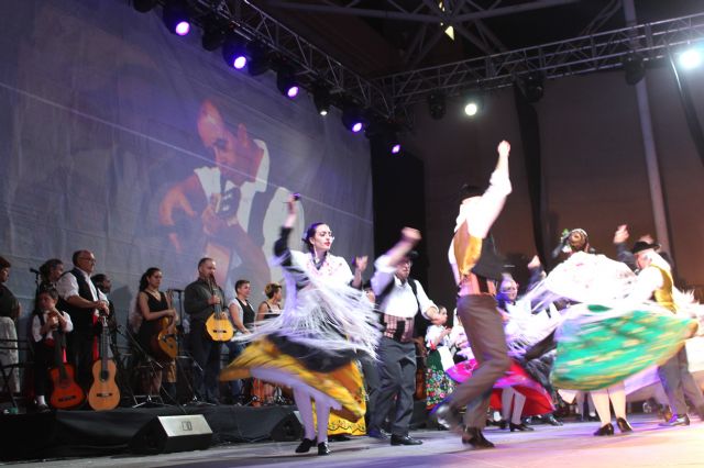 México, Senegal y Azerbaiyán ponen color al III Festival Internacional de Coros y Danzas