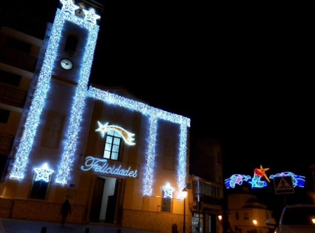 Puerto Lumbreras encenderá la próxima semana sus luces de Navidad para 'alumbrar esperanza' y fomentar el consumo local