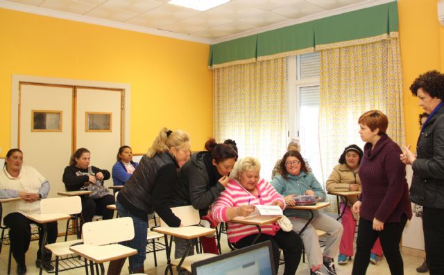 Puerto Lumbreras desarrolla un proyecto de atención integral con la comunidad gitana