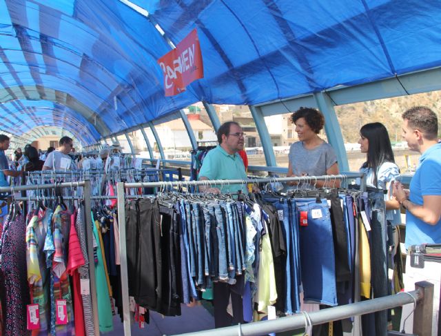 Puerto Lumbreras acoge una nueva edición del Mercadillo 'Comercio Lumbrerense' este fin de semana